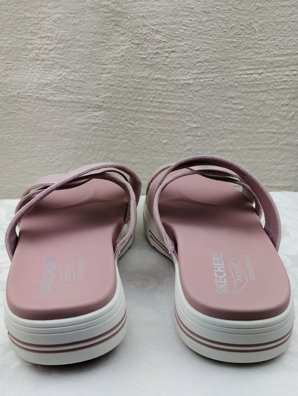 Skechers Arch Fit Daylily Mauve Canvas Crossband Open Toe Mid Sole Arcade Sandal